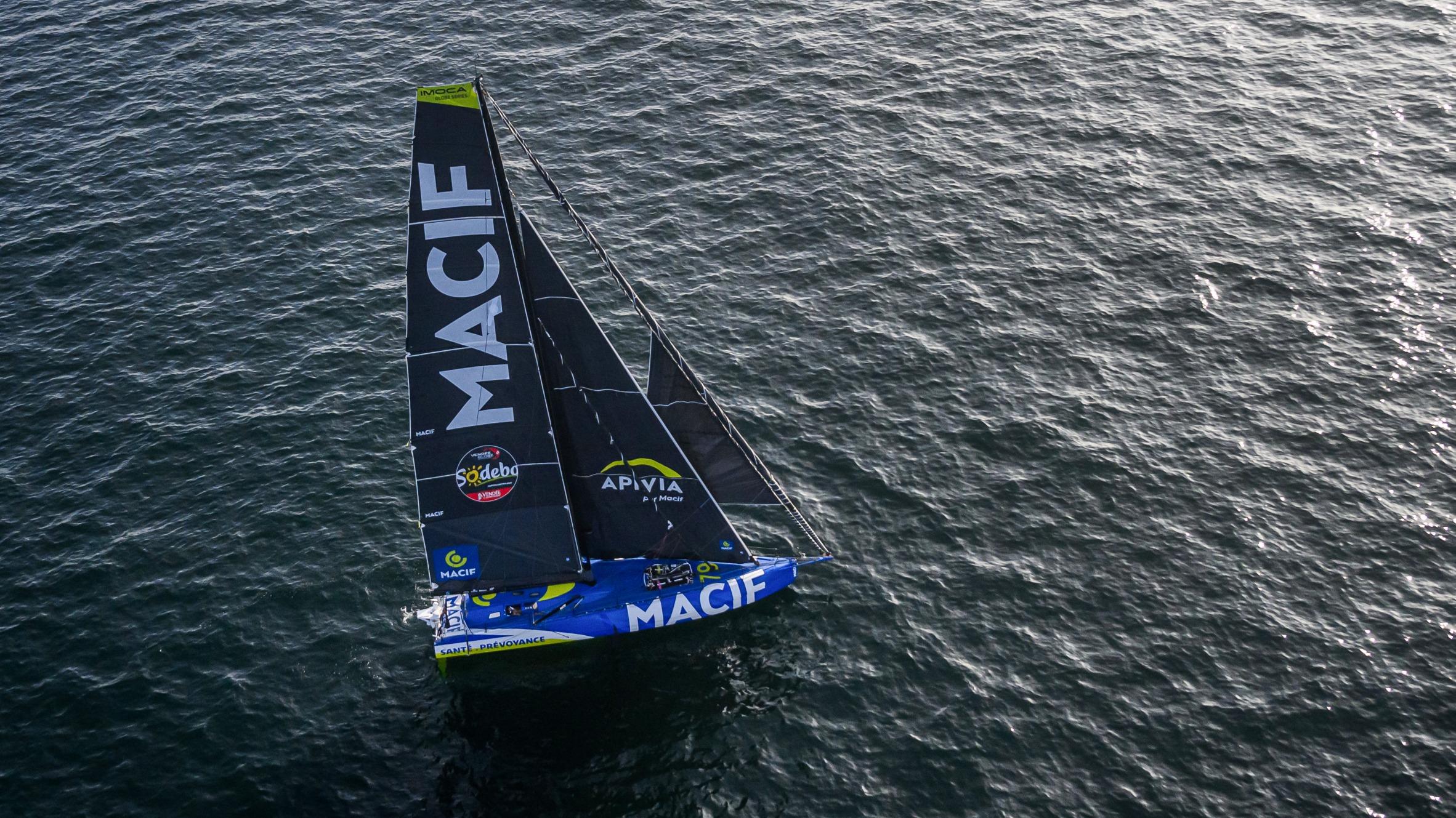 Vendée Globe : sous le vent, Dalin s’envole en tête de la course devant Richomme