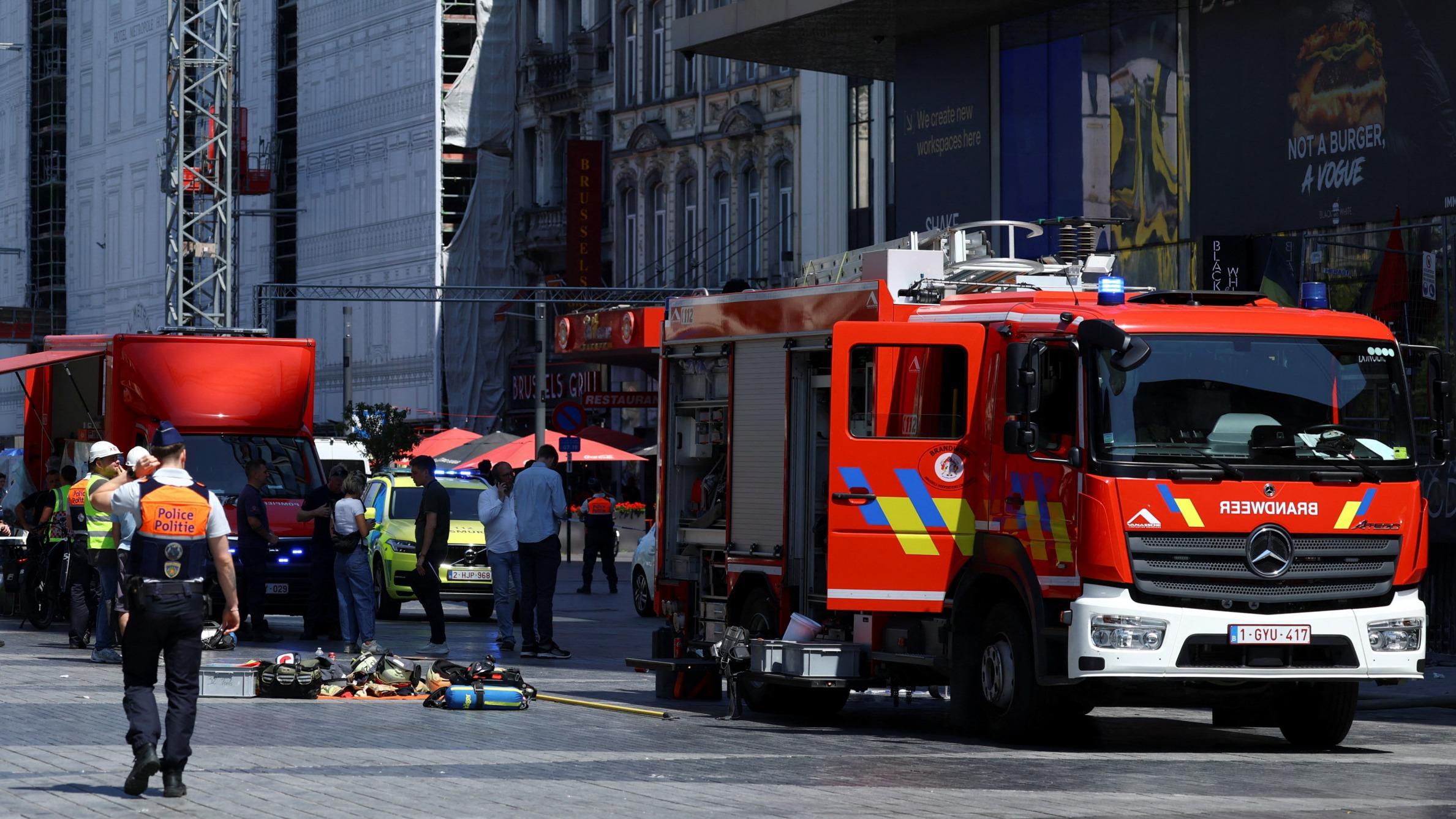 Bruxelles : six morts dans un incendie sur un chantier