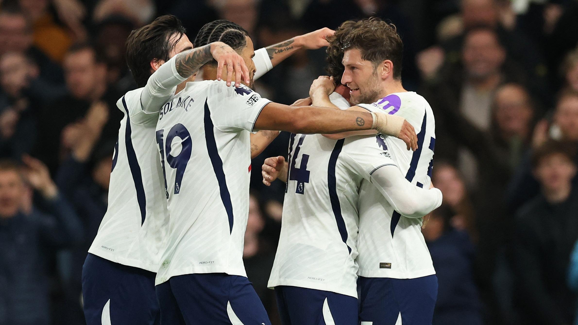 Premier League : Tottenham s’impose pour la première fois cette saison et sort de la zone rouge