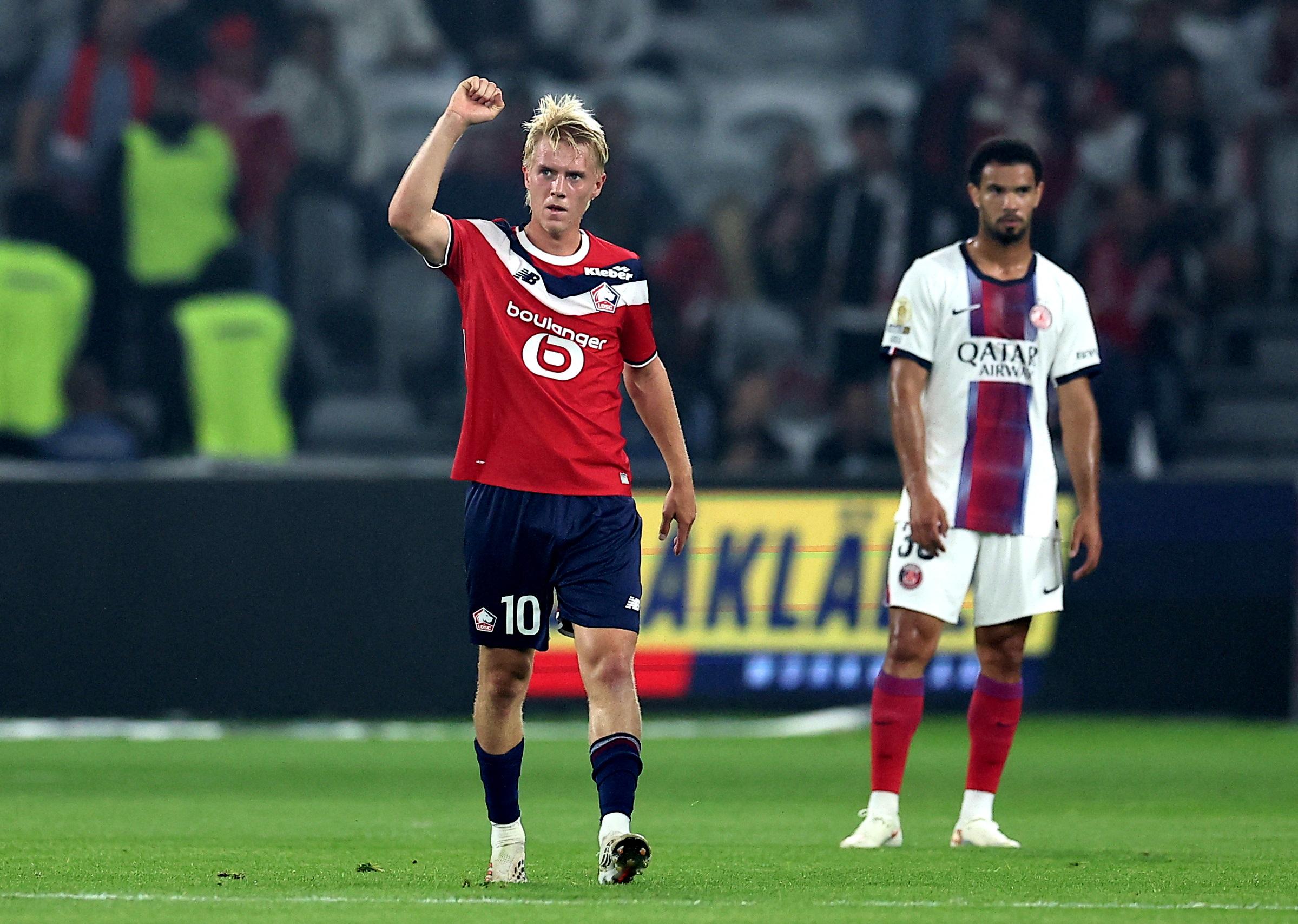 Lille-PSG : déviation géniale de Giroud, pétard de Haraldsson… L’ouverture du score en vidéo