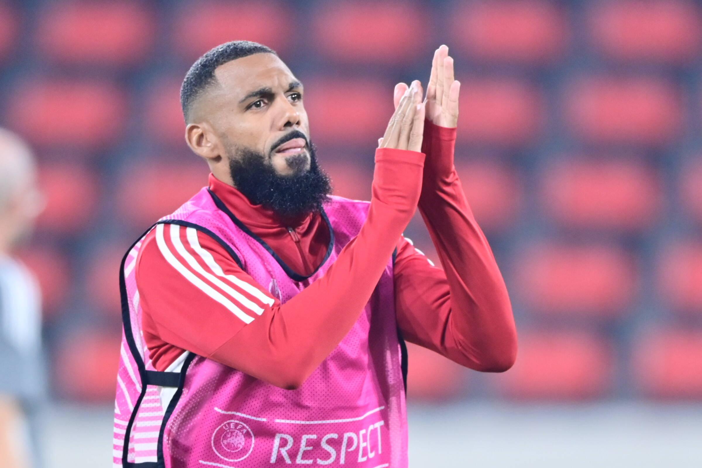 Coupe du monde 2022 : «J'y crois bien entendu», M'Vila espère être appelé pour le mondial
