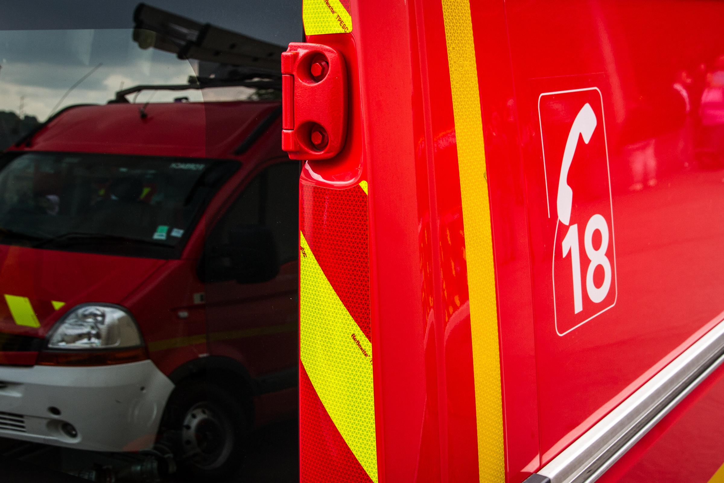 Un incendie à l'université de Rouen détruit la façade et «une grande partie de la toiture» d'un bâtiment