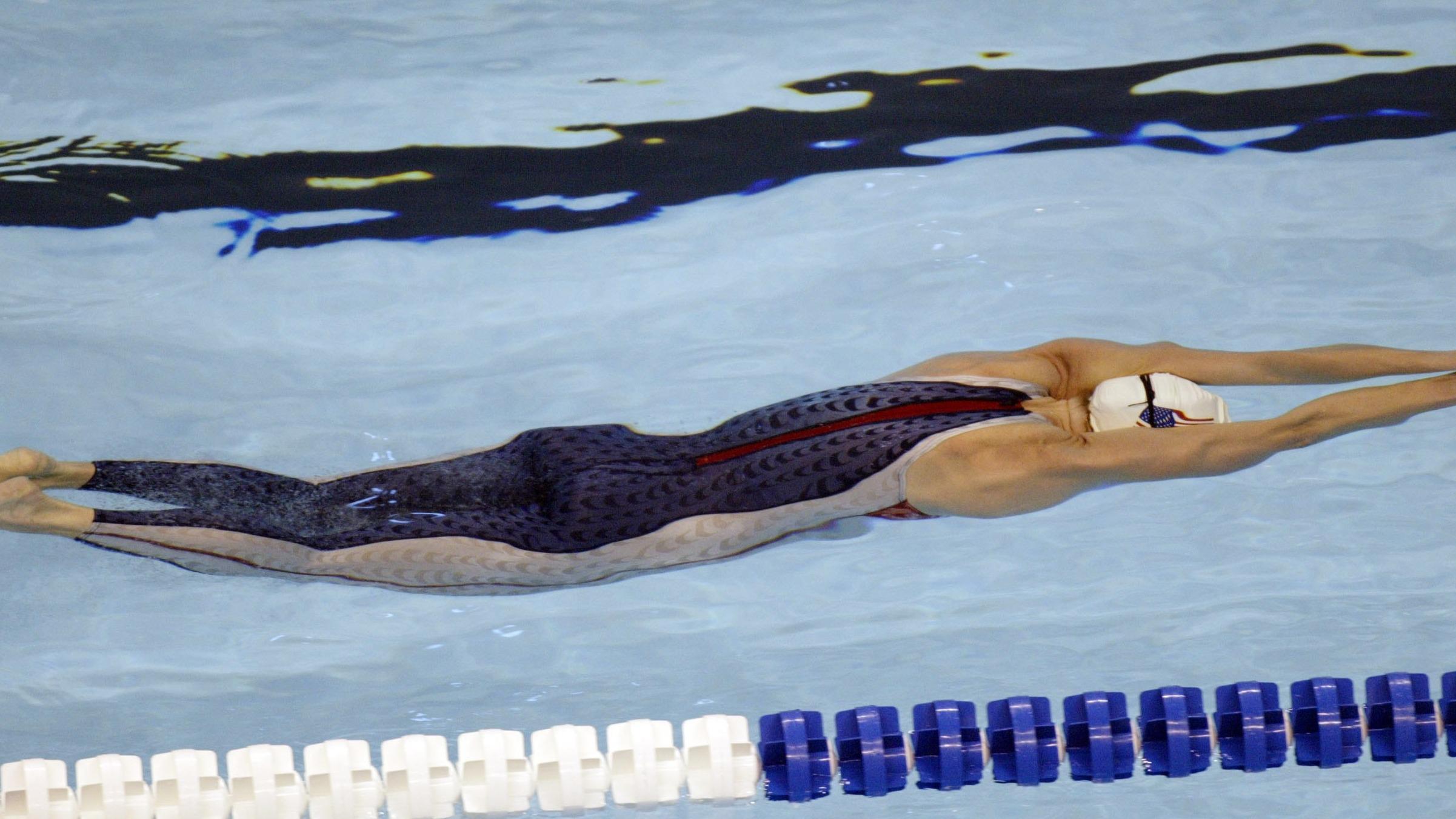 Apnée : le Russe Alexey Molchanov signe le record du monde et remporte les Mondiaux