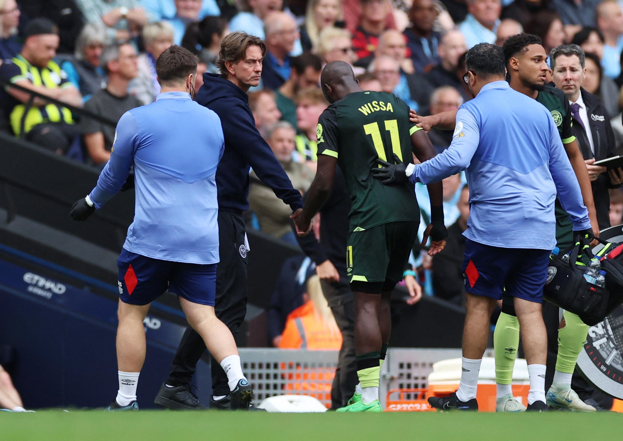 Premier League : l’attaquant de Brentford, Yoane Wissa, absent pour quelques mois