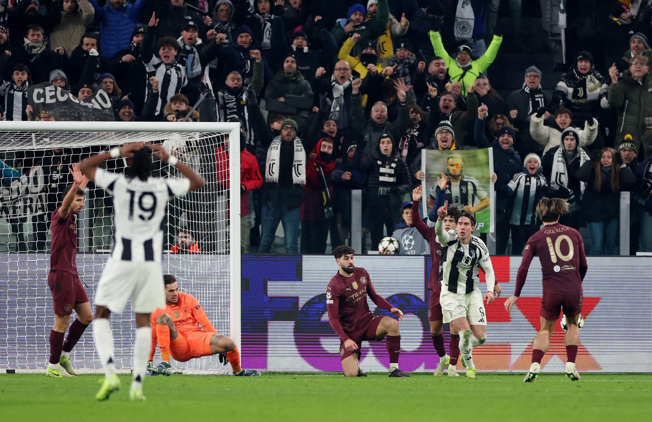 Ligue des champions : en vidéo, la bourde du gardien de Manchester City qui profite à la Juventus