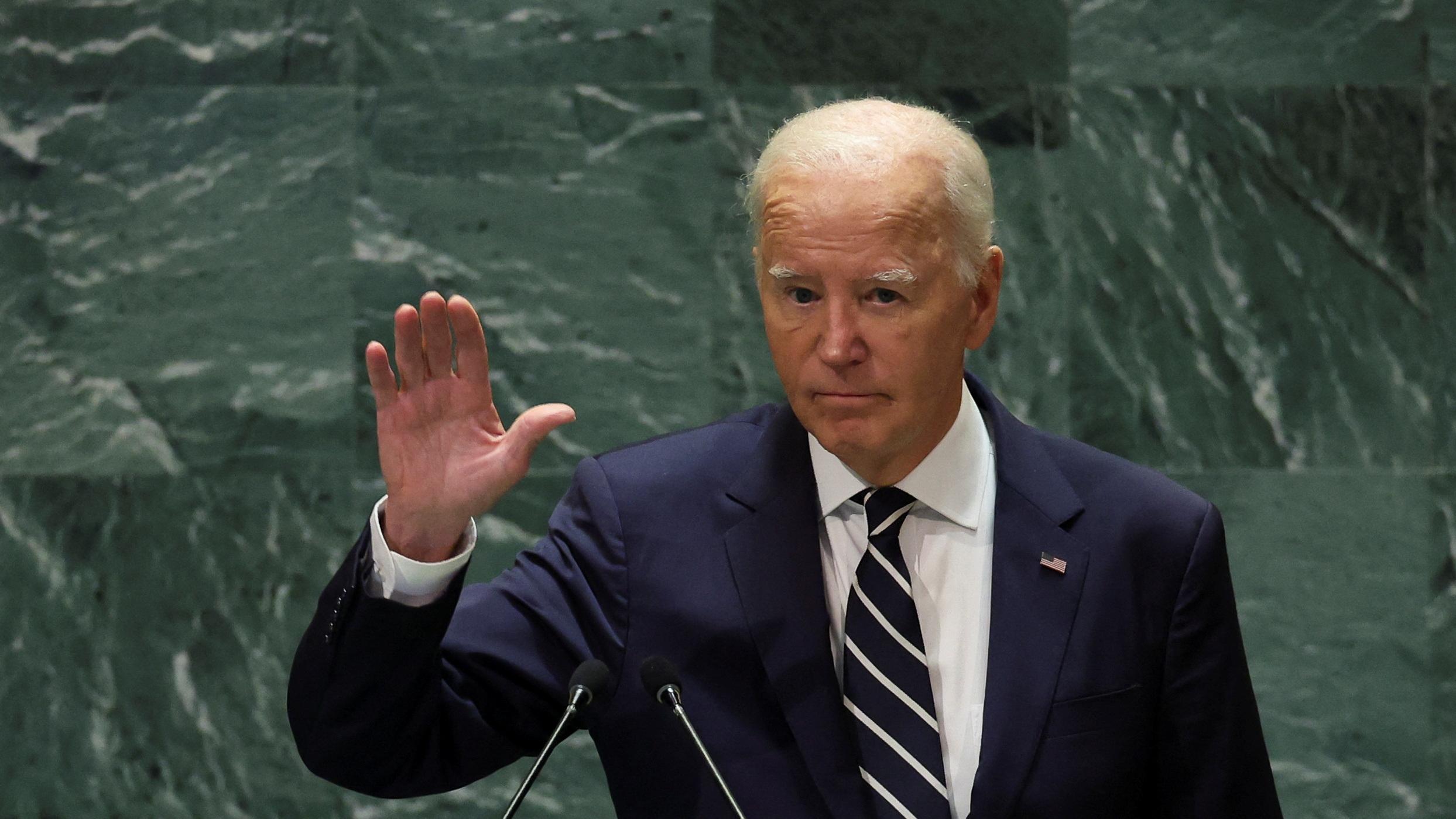 Présidentielle américaine : l'intérêt du «peuple» est plus important que de «rester au pouvoir», confie Joe Biden