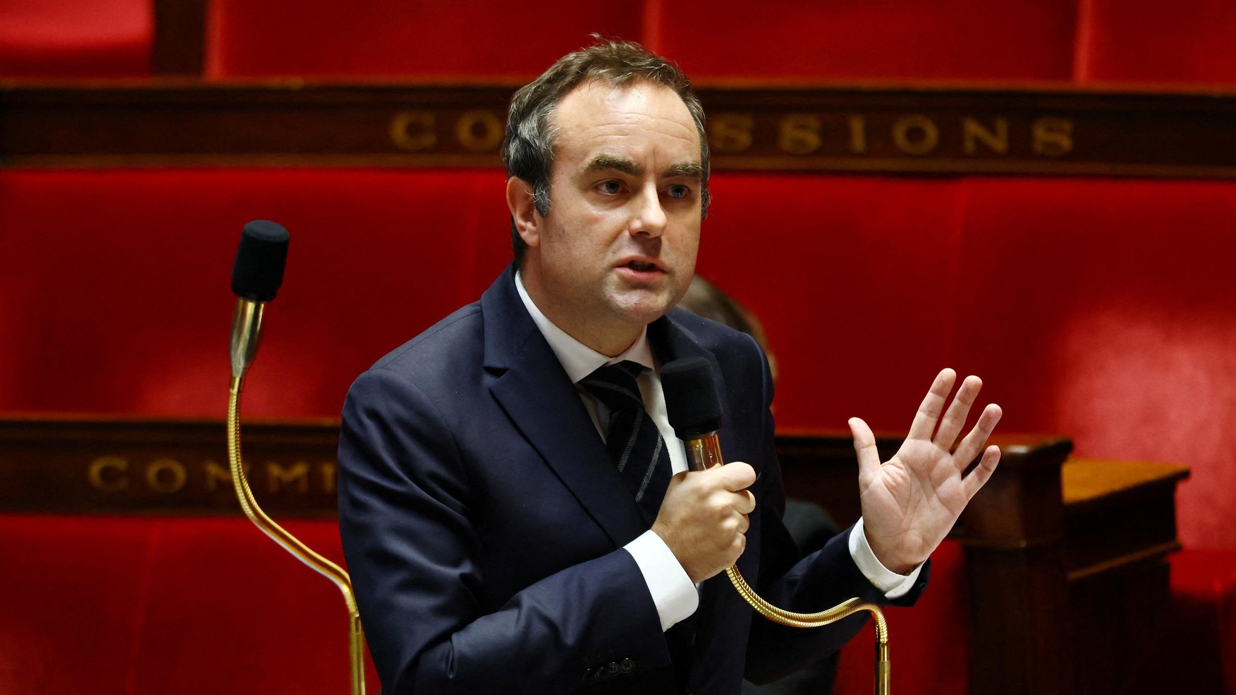 PS, LR, Écologistes : les députés vont-ils voter les motions de censure après le 49.3 sur le budget ?