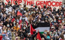 «Intifada, intifada»: à Los Angeles, des étudiants appellent à une révolte palestinienne