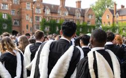 Au Royaume-Uni, le nombre d’étudiants étrangers en master et en doctorat est en chute libre