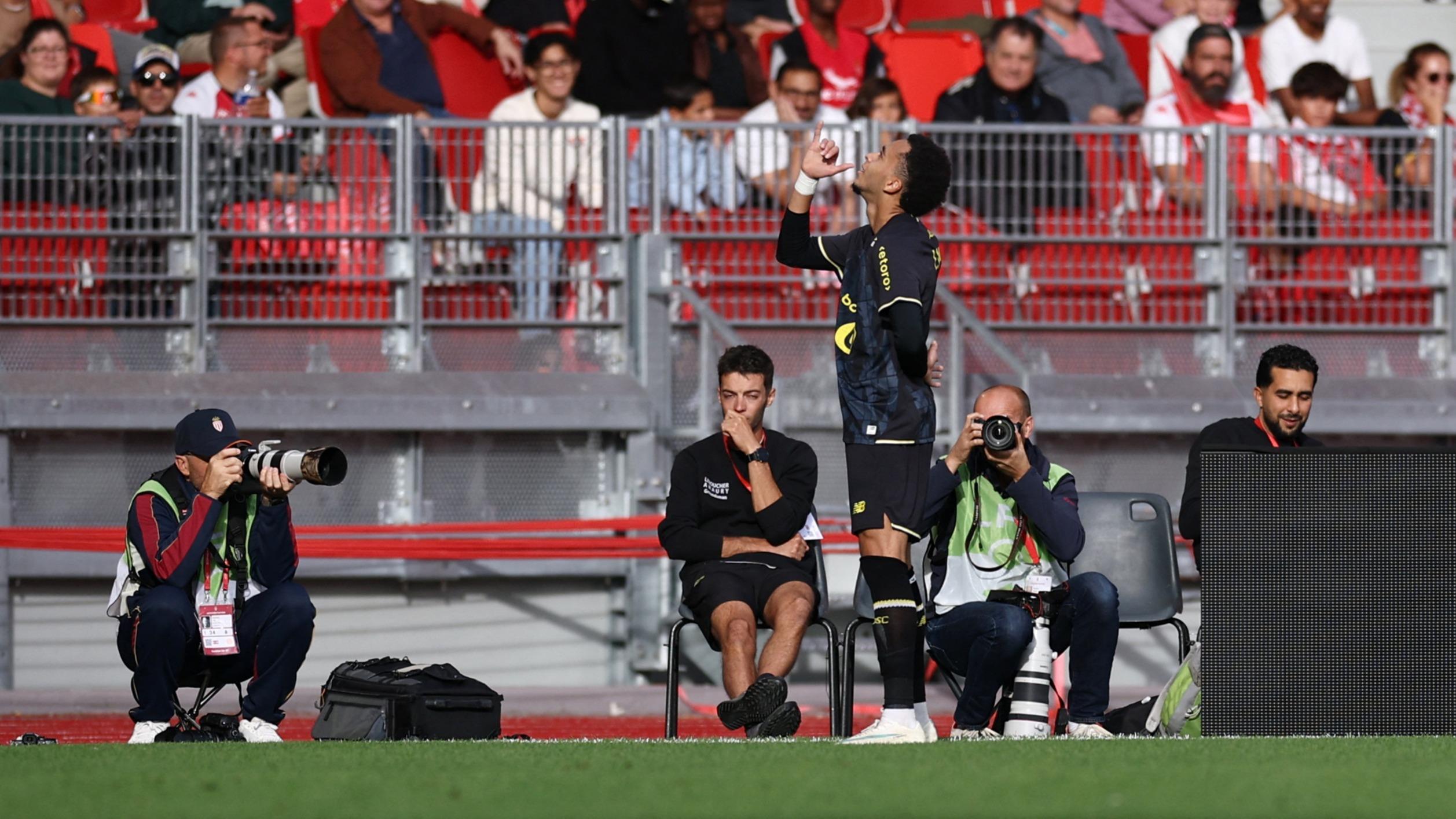 Ligue 1 : Lille prend provisoirement la tête malgré son match nul à Monaco, Mbappé buteur