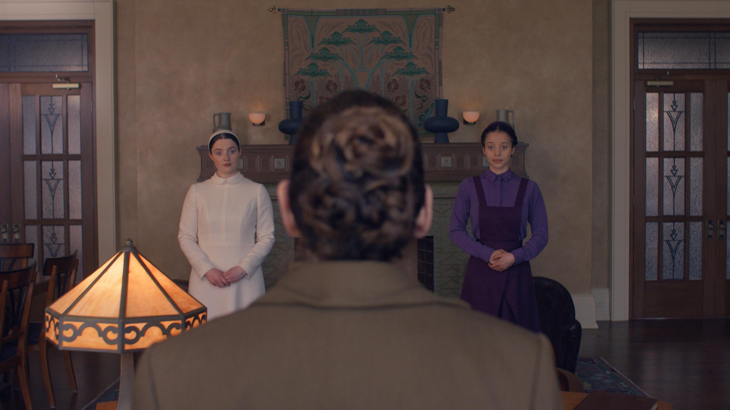 « The Testaments » sur Disney+ : une suite de l’univers dystopique de Margaret Atwood — Séries TV