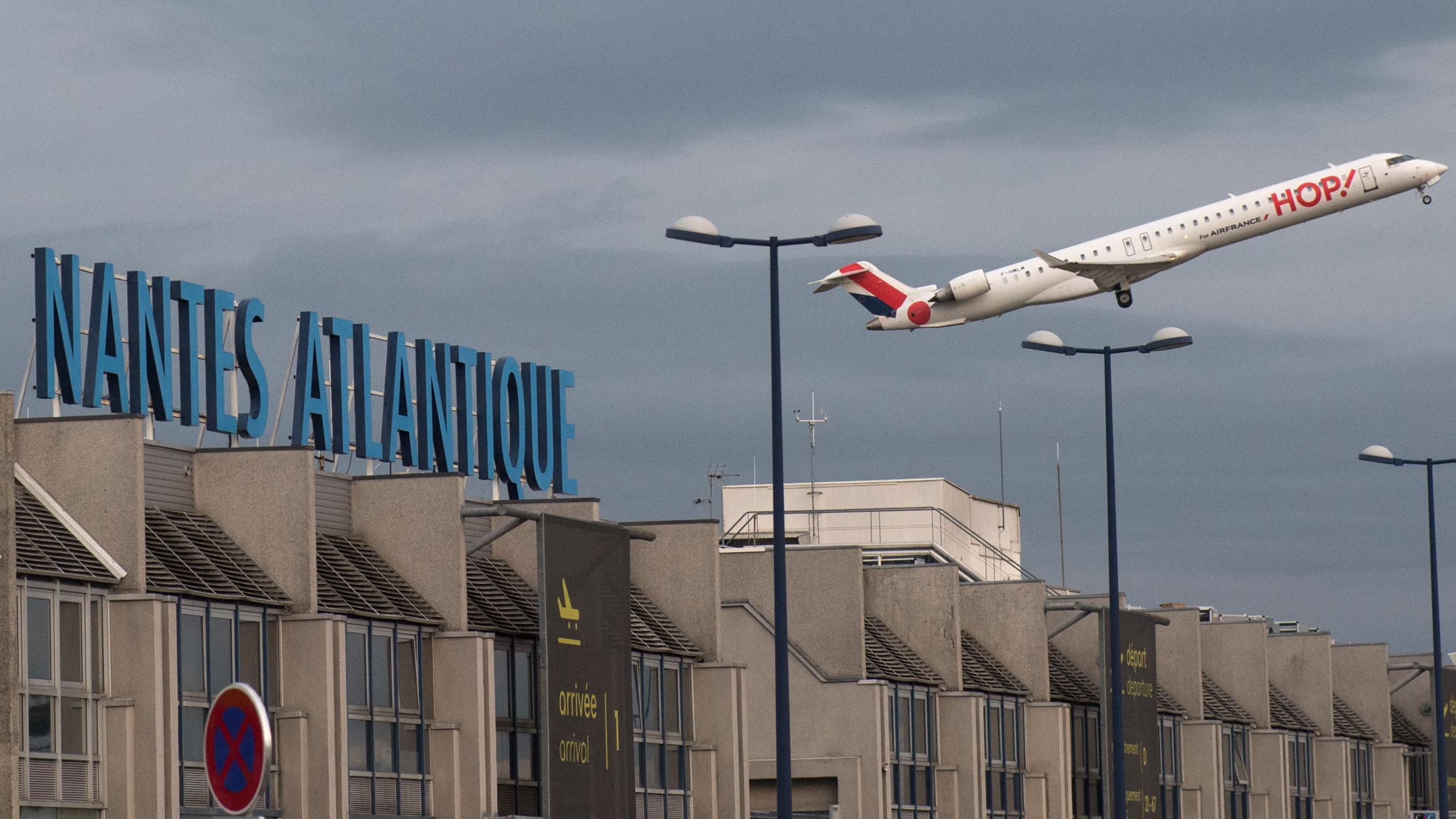 Aéroport de Nantes : la sortie de piste d'un avion simulé lors d’un exercice «de grande ampleur»