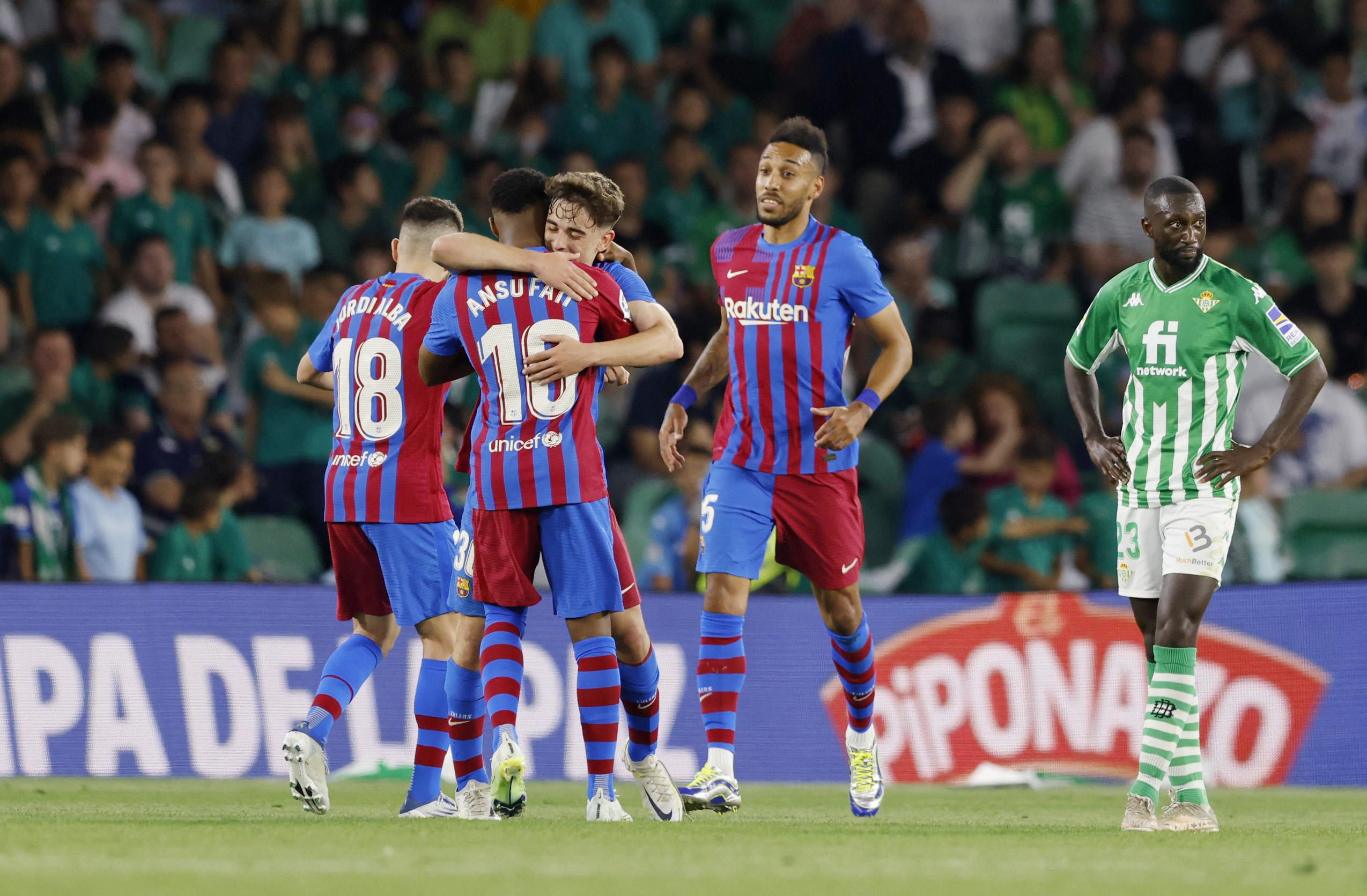 Liga : au bout du suspense, le FC Barcelone s'impose chez le Betis