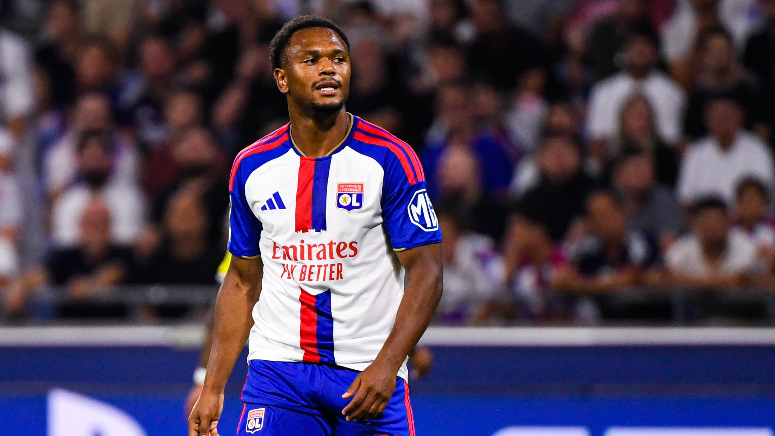EN DIRECT - Multiplex Ligue 1 : Lyon veut se racheter et rend hommage à Bryan Bergougnoux, Auxerre et Angers revanchards