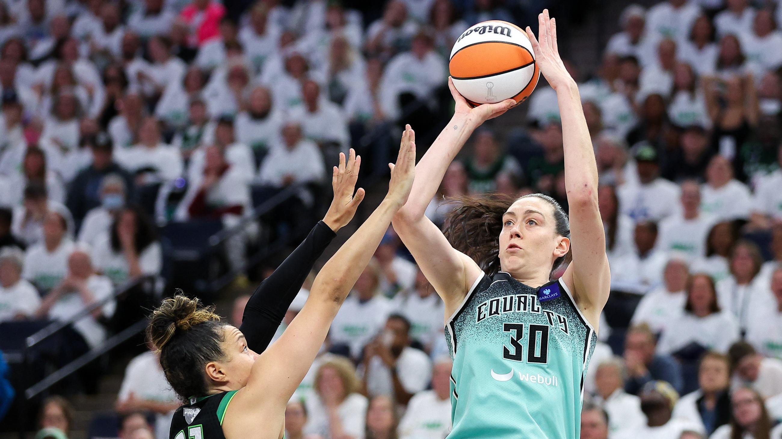 Basket : un tir au buzzer permet à New York de battre Minnesota et de prendre l’avantage dans la finale WNBA