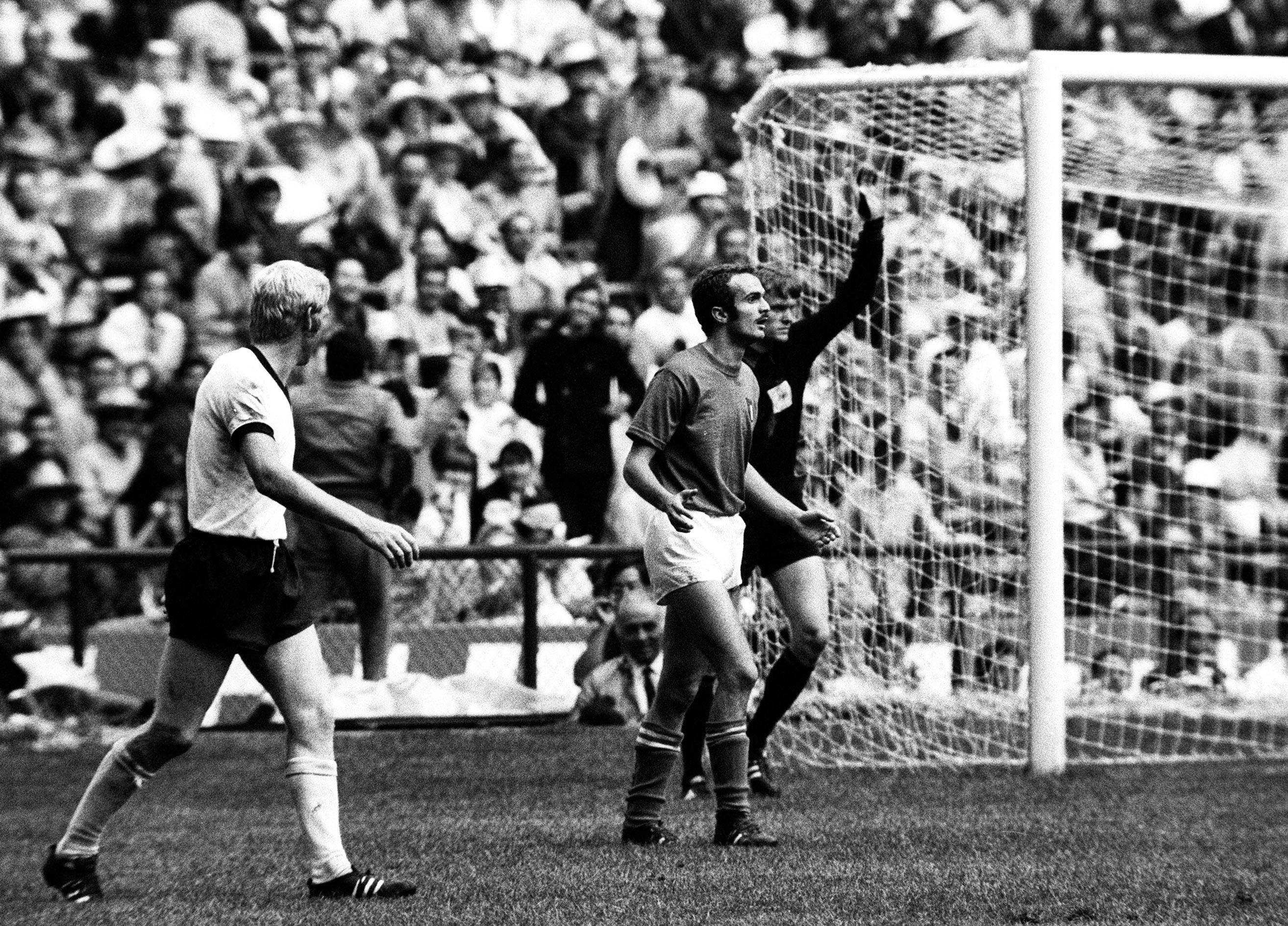 Sandro Mazzola, ancienne gloire de l'Inter Milan, est mort à 83 ans