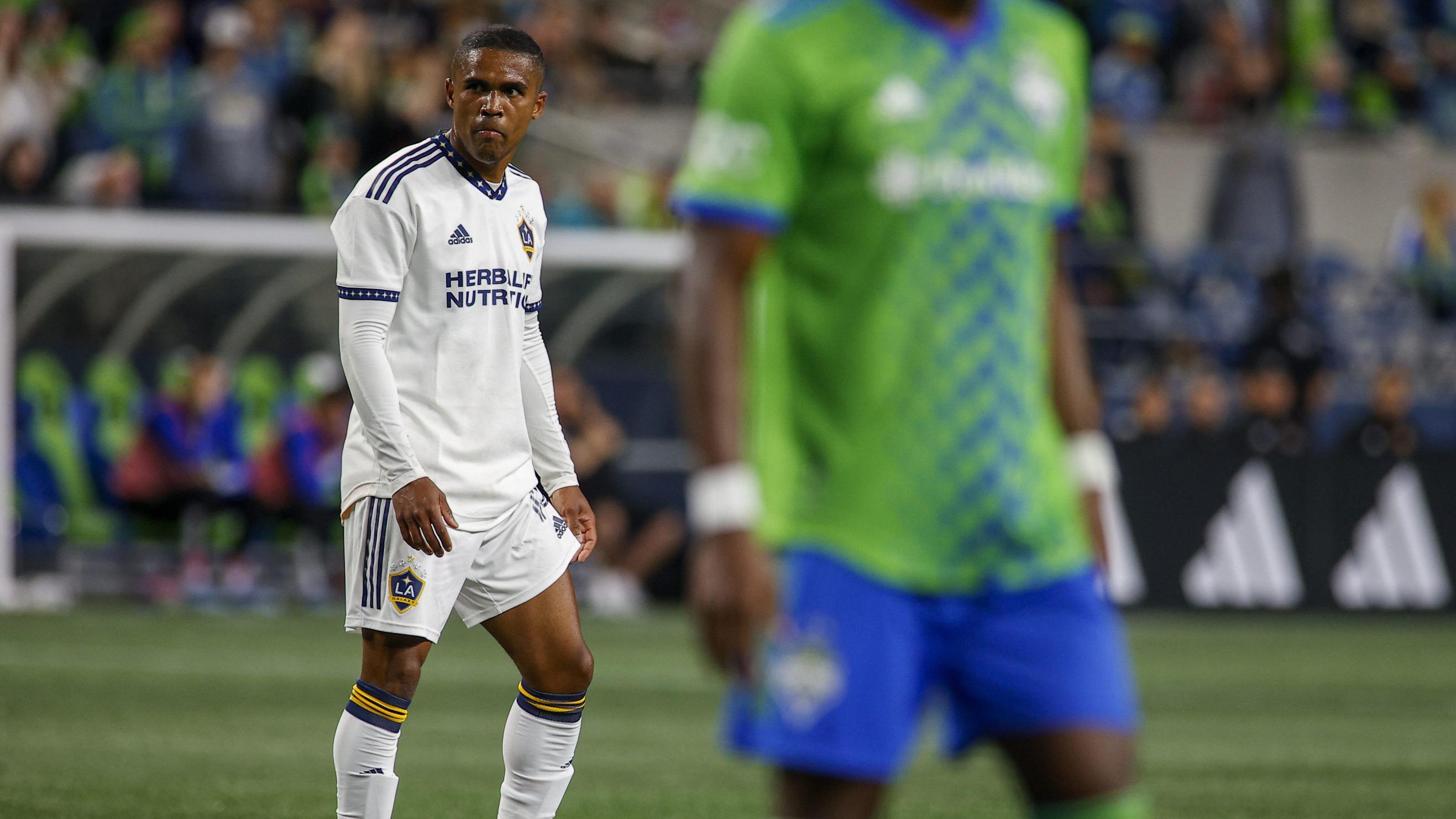 Foot : Douglas Costa rejoint Fluminense