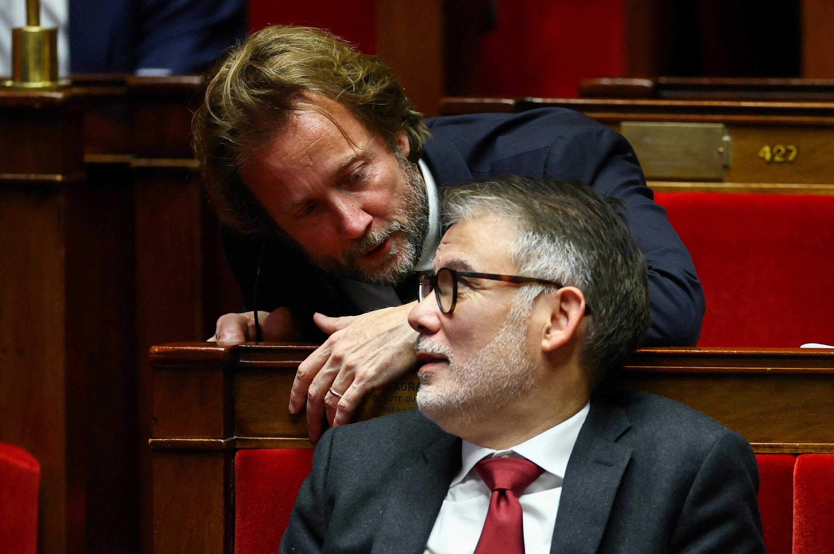 Budget : le PS veut réintégrer des hausses d’impôts avant un hypothétique 49.3