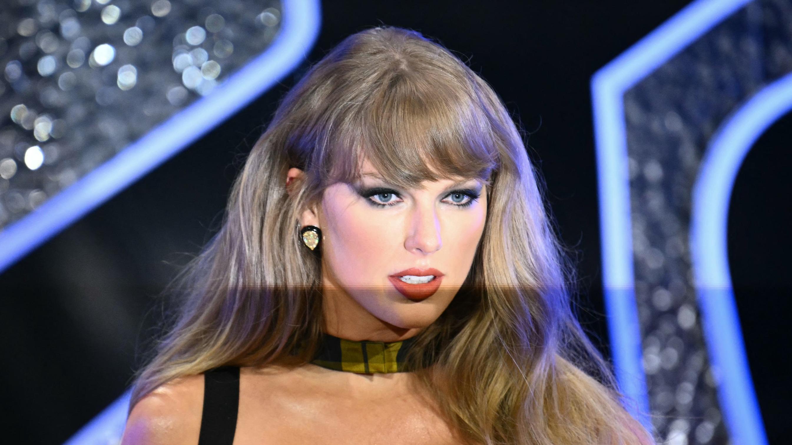 Taylor Swift triomphe aux MTV Europe Music Awards, percée de Tyla et de Lisa