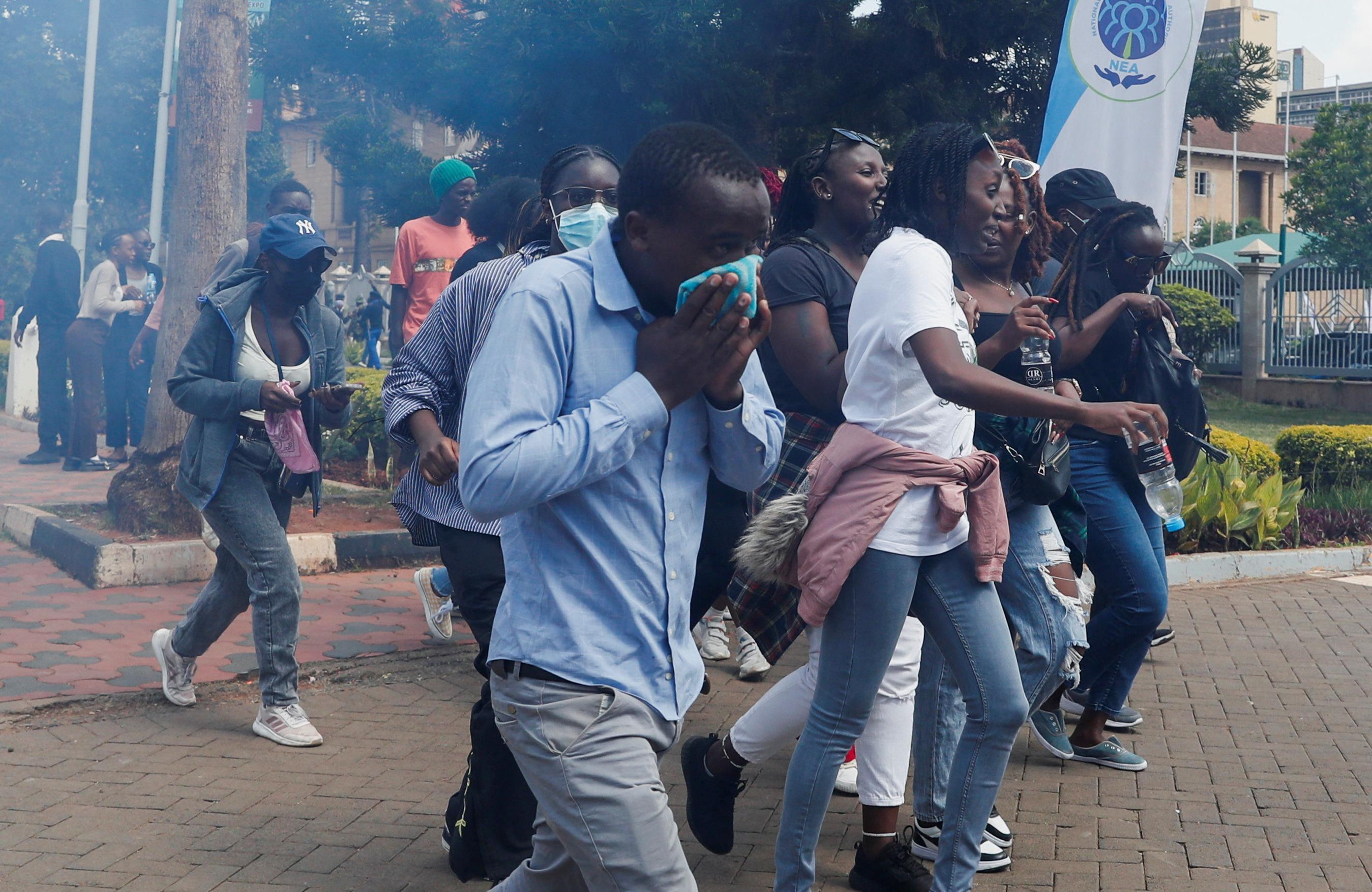 Kenya : une marche contre les féminicides réprimée par les forces de l’ordre