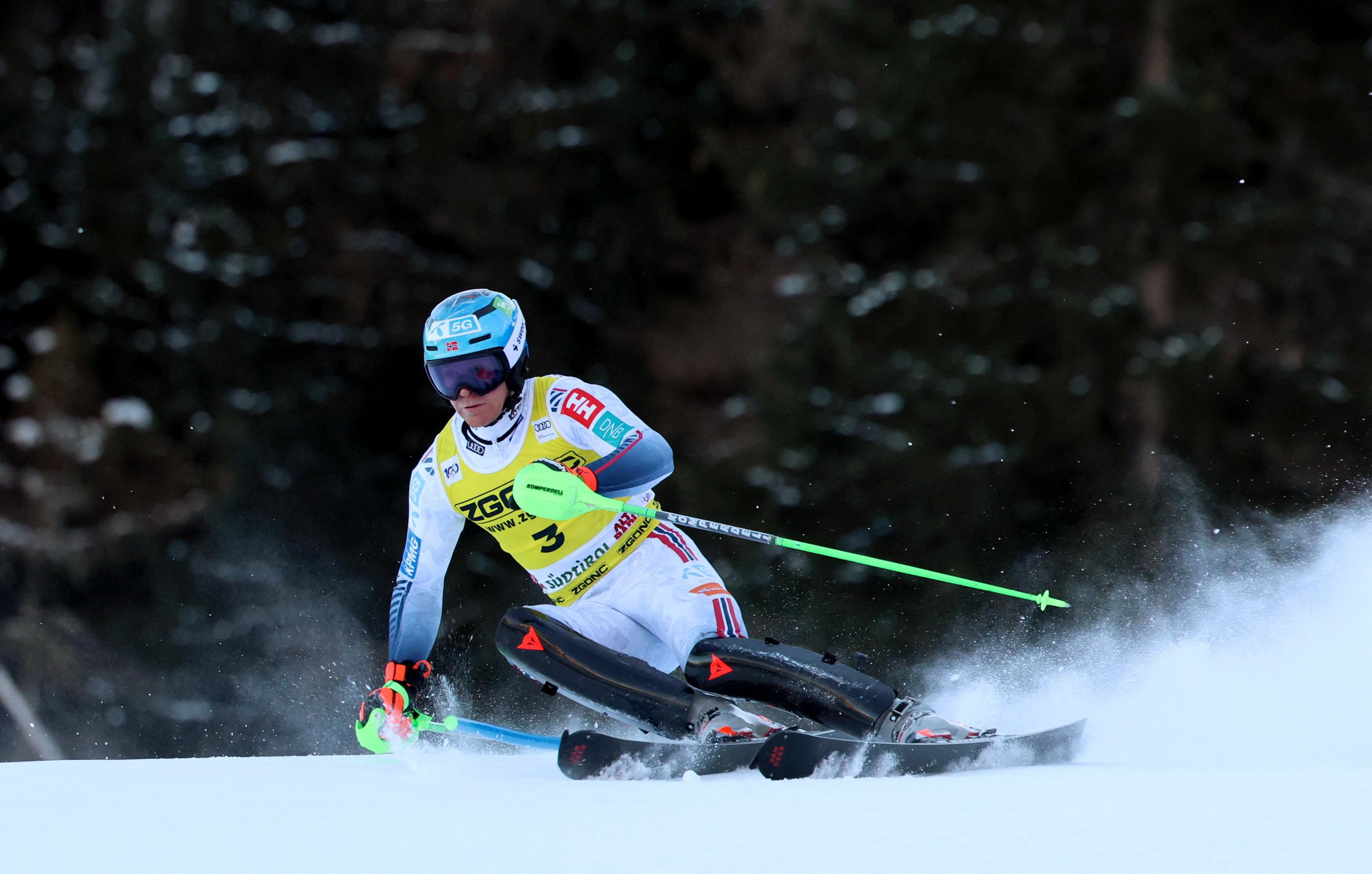 Ski alpin : le Norvégien Haugan en tête après la première manche du slalom d’Alta Badia