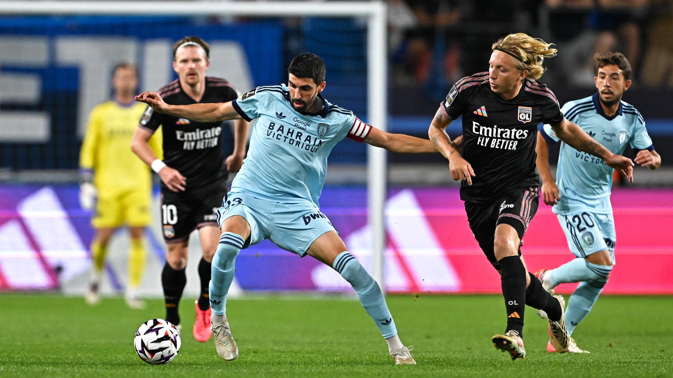 EN DIRECT - Ligue 1 : duel tendu entre le Paris FC et l’OL, Toulouse revient sur Lorient… Suivez le multiplex