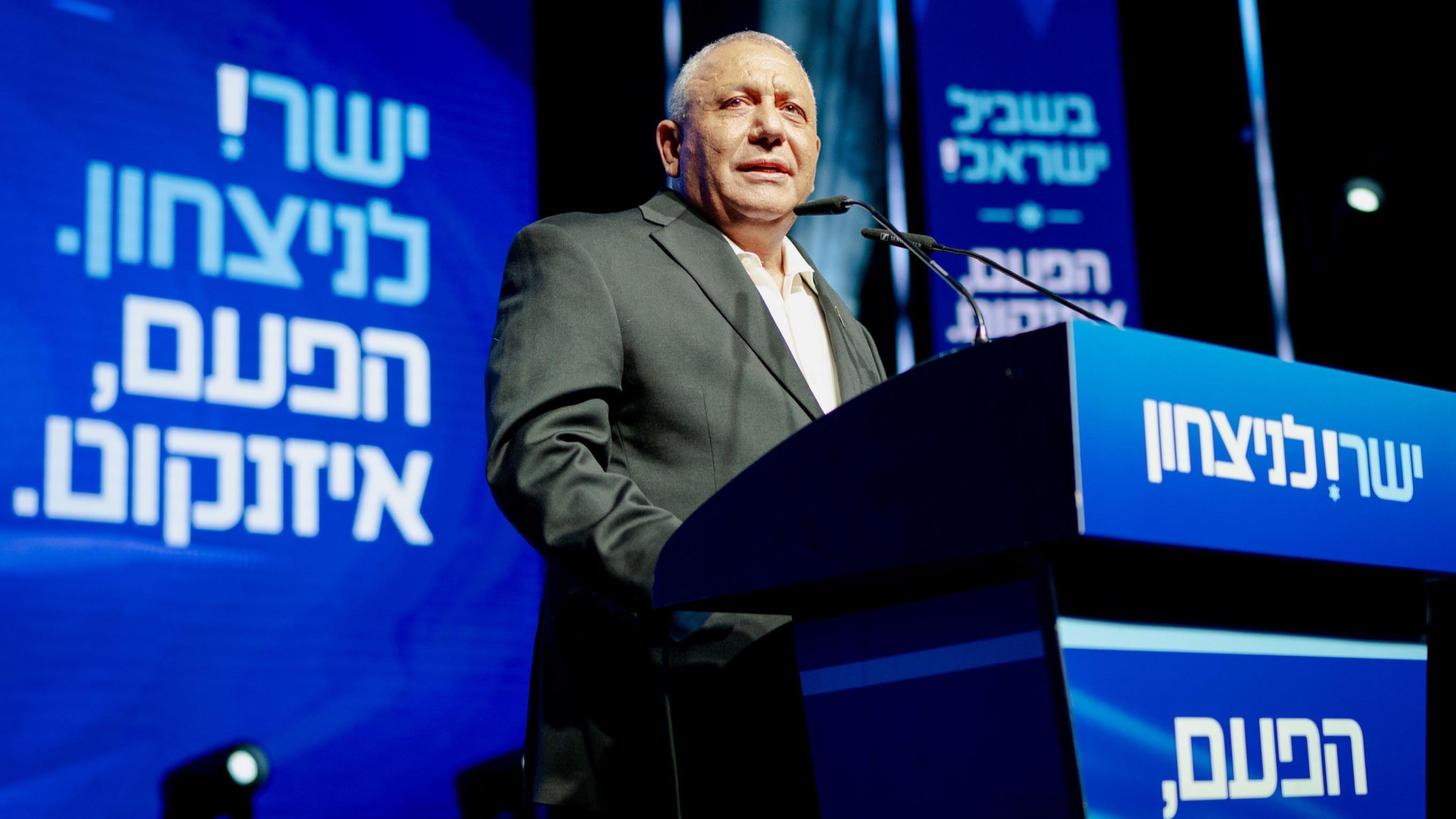 Législatives en Israël : Gadi Eisenkot, l’« anti-Bibi » qui pourrait prendre le pouvoir