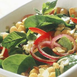 Salade d'épinards et de pois chiches