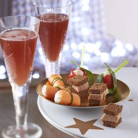 Petites bouchées et cocktails pétillants