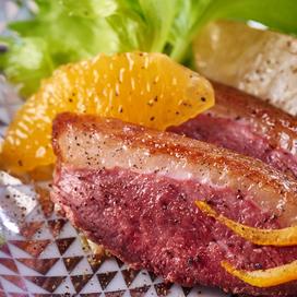 Canard à l'orange, céleri confit