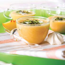 Cappuccino de pêches glacées aux pistaches