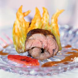 Agneau et tempura de fleurs de courgette