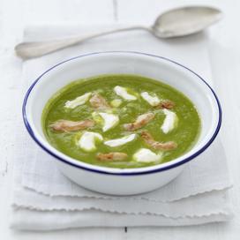 Velouté de petits pois, volaille et fromage frais