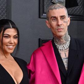 Dans la chapelle «One Love Wedding», Kourtney Kardashian et Travis Barker se sont dit «oui» quelques heures après la cérémonie des Grammy Awards, le lundi 4 avril. (Las Vegas, 3 avril 2022.)