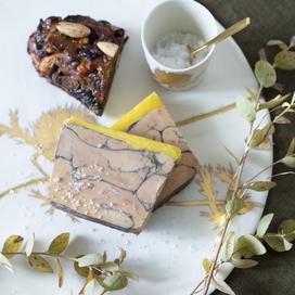 Terrine de foie gras de canard au vin des dieux