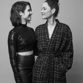 César 2024 : la séance photo exclusive des jeunes espoirs du cinéma français avec leurs parrains et marraines