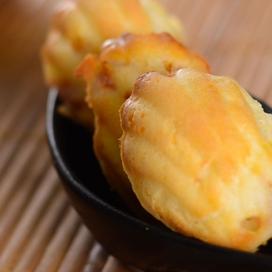 Madeleines aux lardons