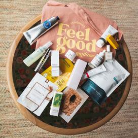 Un Feel Good bag offert avec une sélection de produits de beauté de nos partenaires