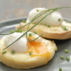 Œuf bénedicte au Saint-Nectaire