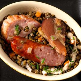 Lentilles aux saucisses fumées