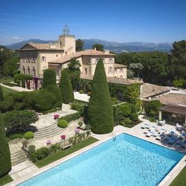 Ces somptueux manoirs et villas vendus par des célébrités