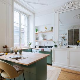 Comment transformer un studio mal agencé en un deux-pièces pratique et plein de charme