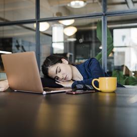 Qu’est-ce que l’inemuri, la mystérieuse sieste japonaise de 18 minutes ?