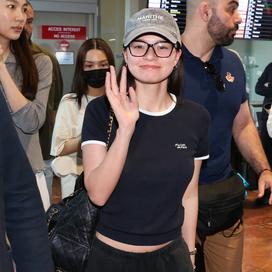 Les stars à l’aéroport de Nice pour le Festival de Cannes 2025