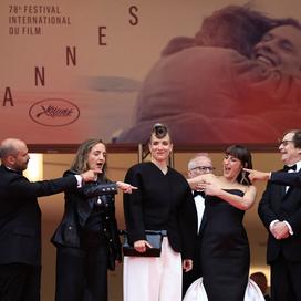 La montée des marches du 13 mai 2025