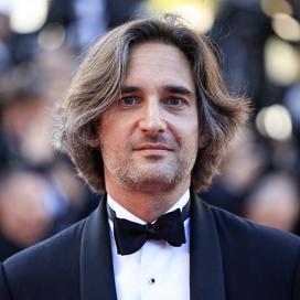 La montée des marches de Tom Cruise fait chavirer Cannes