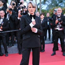 La montée des marches de Tom Cruise fait chavirer Cannes