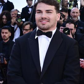 La montée des marches de Léa Drucker pour Dossier 137