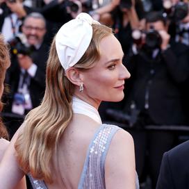 Diane Kruger divine dans une robe old Hollywood sur le tapis rouge cannois