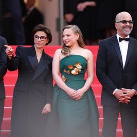 Le tapis rouge de The Phoenician Scheme, de Wes Anderson, enfin du glamour sur les marches de Cannes